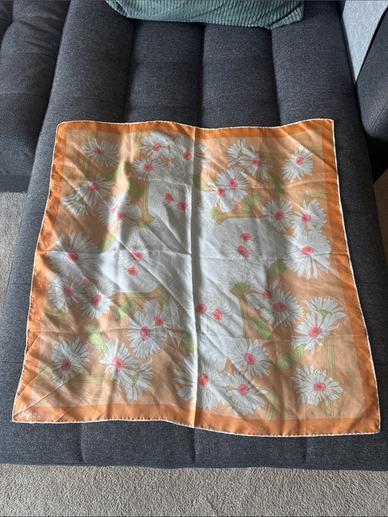 Vera Bradley Accessories - Vera Bradley Peach Floral Daisy Silk Scarf with Pink Centers